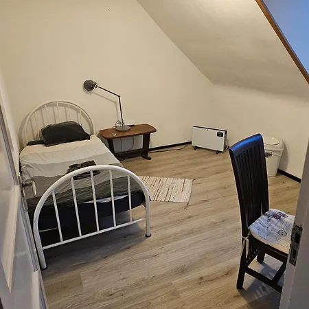 Camping Single Bed In Quiet Area Eindhoven